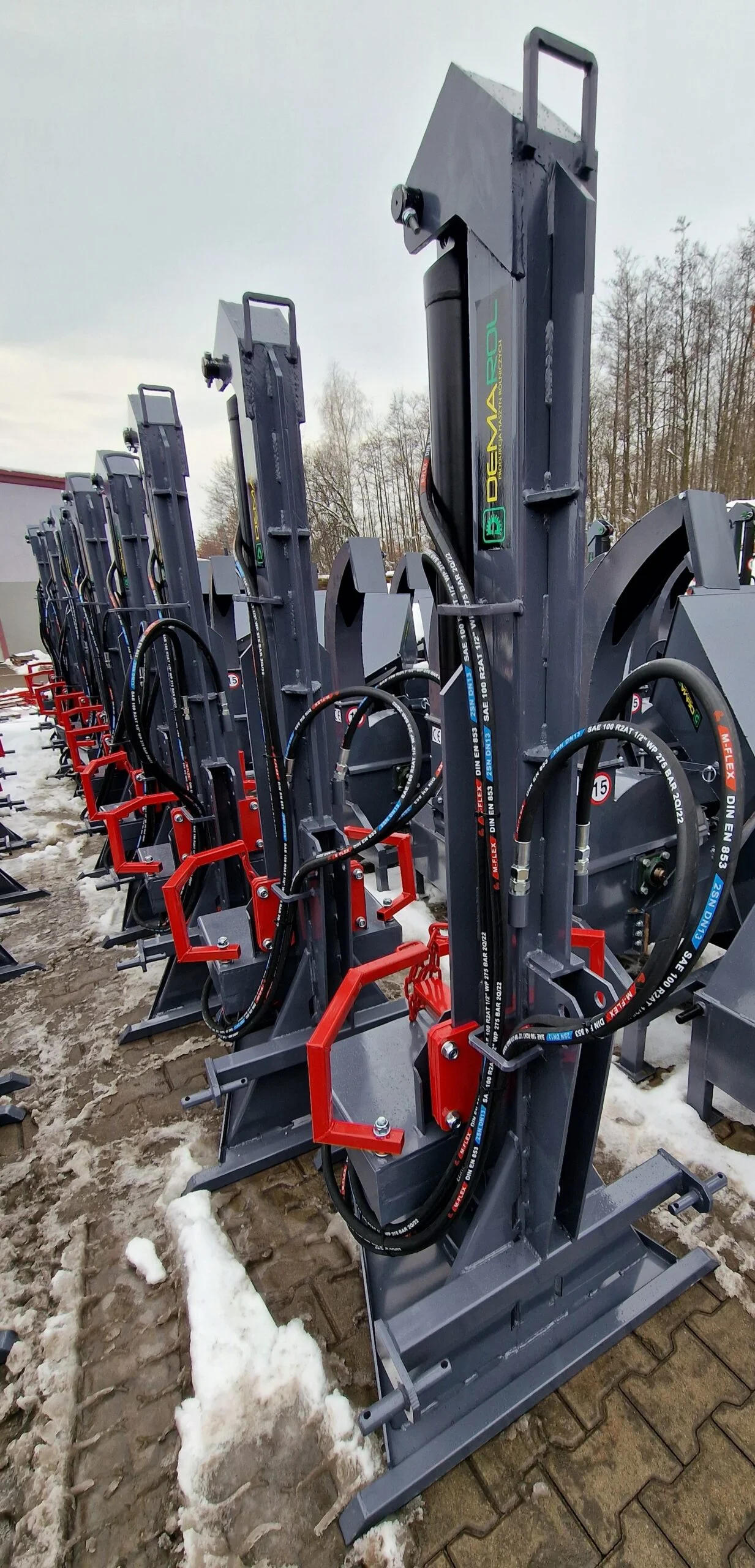 Łuparka pionowa do drewna 20t