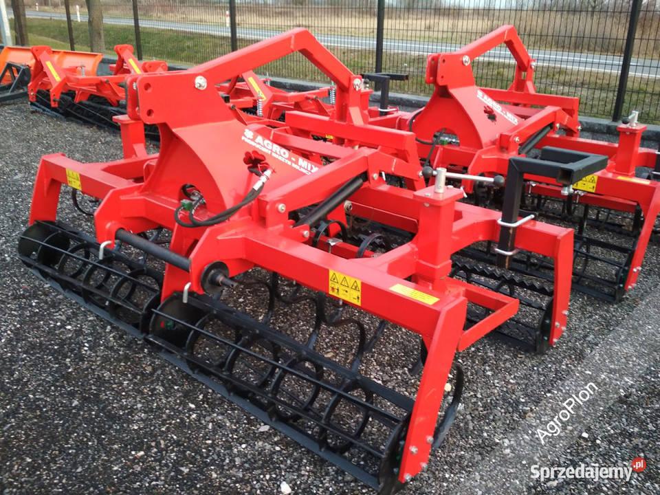 Agregat uprawowo siewny Hydropak Agro-mix z wałem przednim